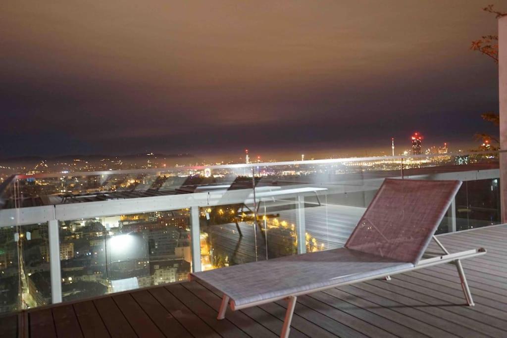 The High-Rise Condo With Pool Βιέννη Εξωτερικό φωτογραφία